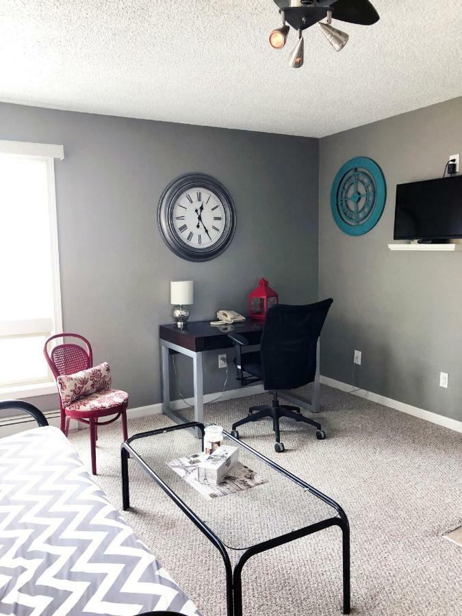 Anchorage Uptown Suites Exteriör bild