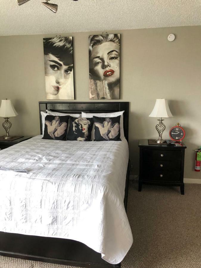Anchorage Uptown Suites Exteriör bild